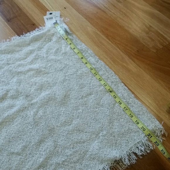 Cejon Solid Boucle Infinity Scarf cream - Picture 6 of 6